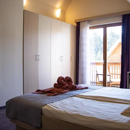 Apartma Bazilika * Topolsica